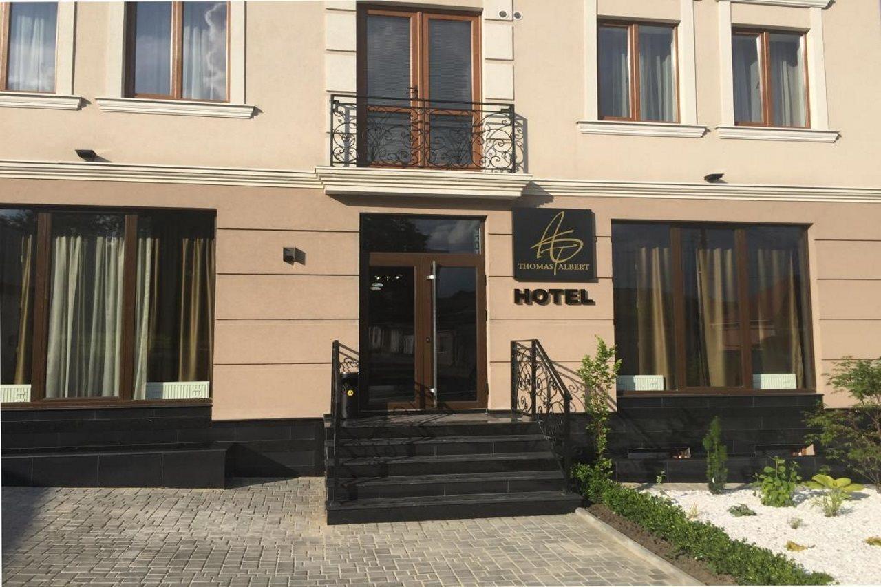 Thomas Albert Hotel Chisinau Exterior foto